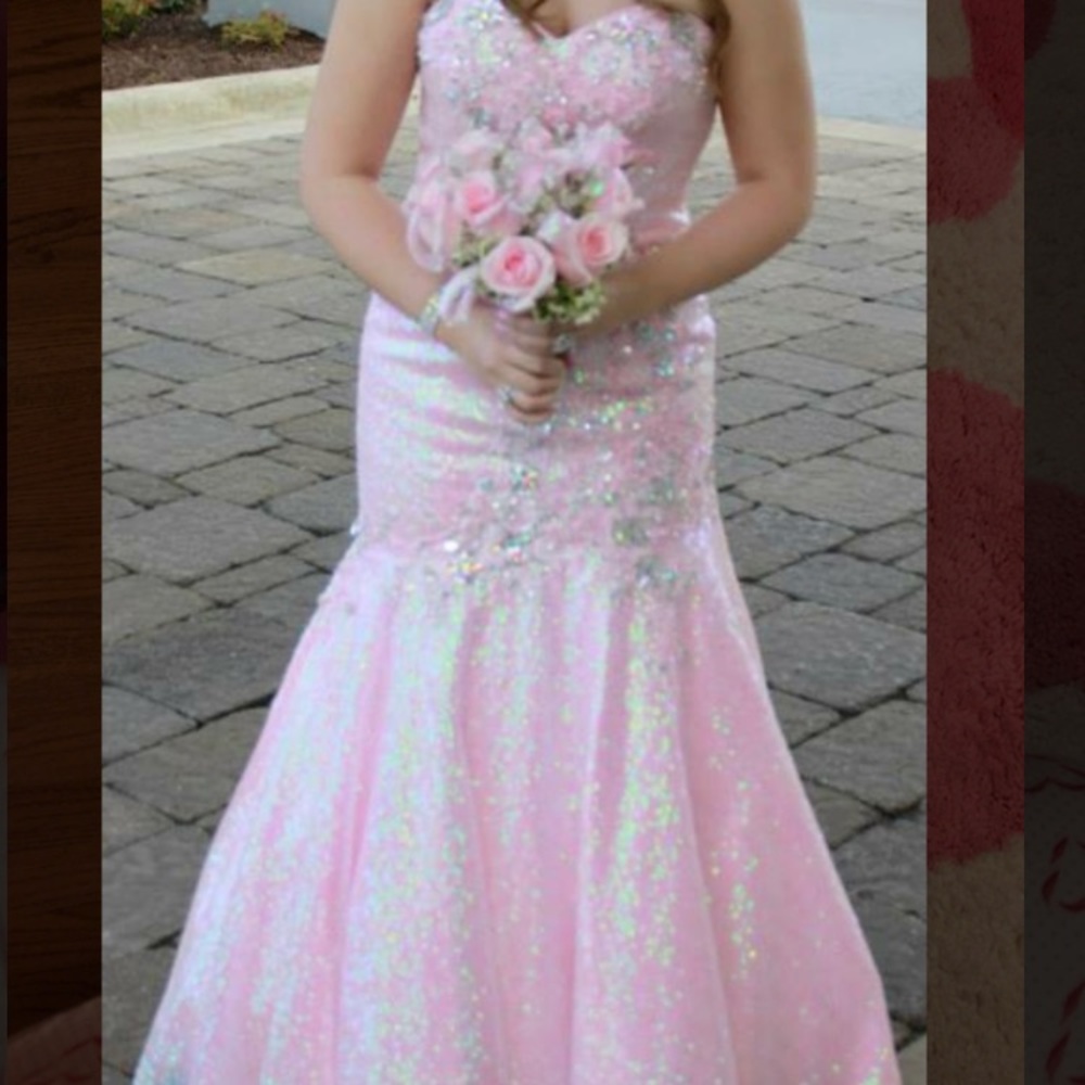 Tiffany design dress size 6